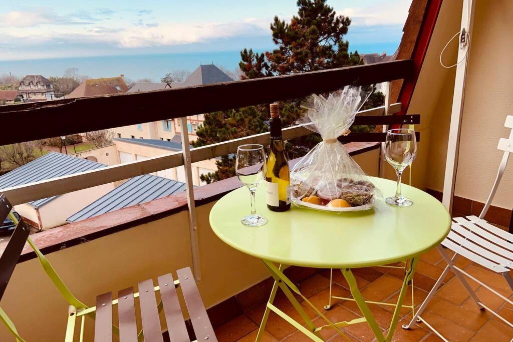 Trouville-Apt Renove-Balcon Magnifique Vue Mer Exterior photo