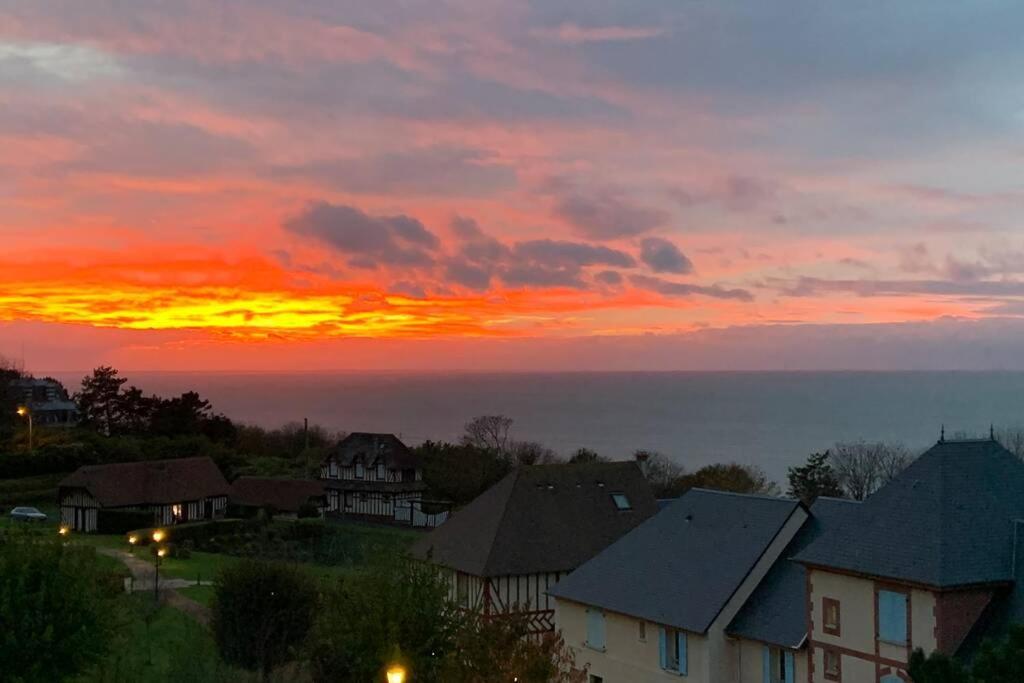 Trouville-Apt Renove-Balcon Magnifique Vue Mer Exterior photo